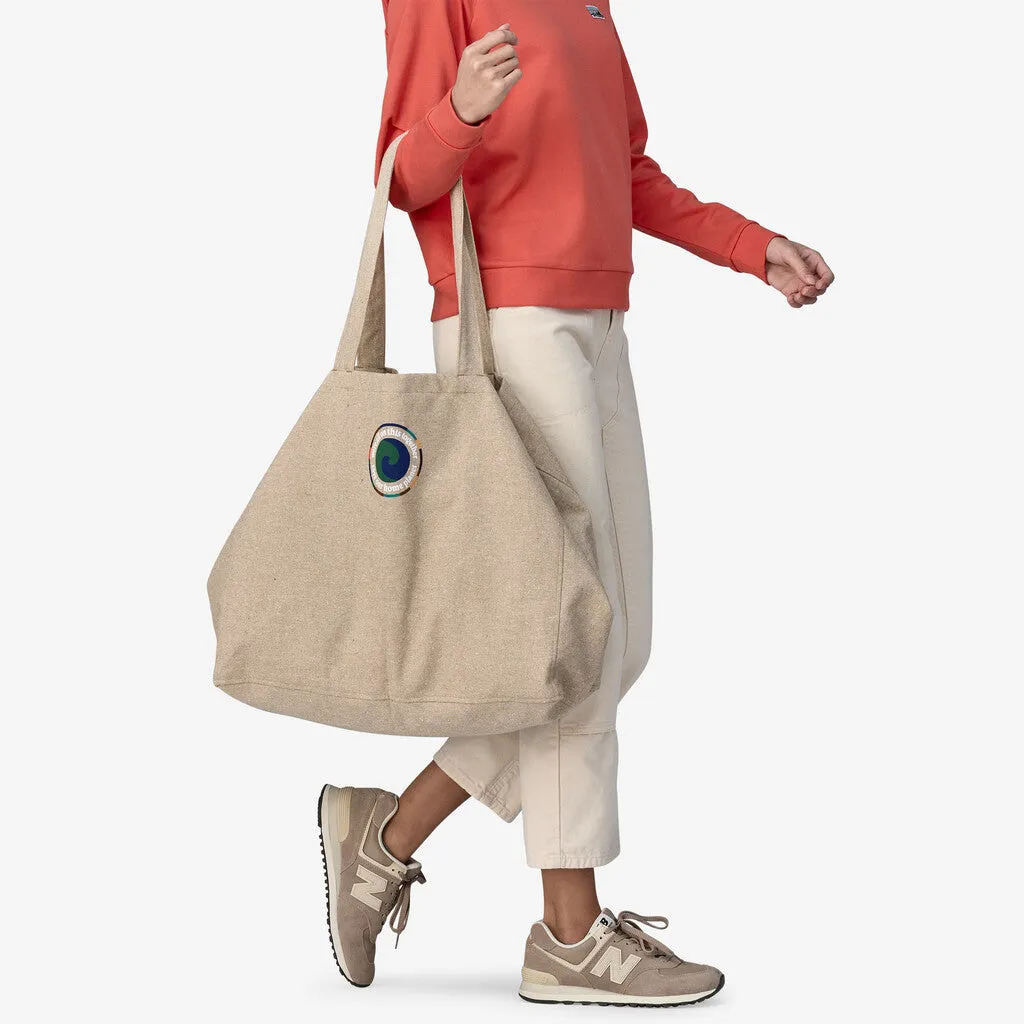 Patagonia Recycled Oversized Tote - Unity Fitz: Classic Tan