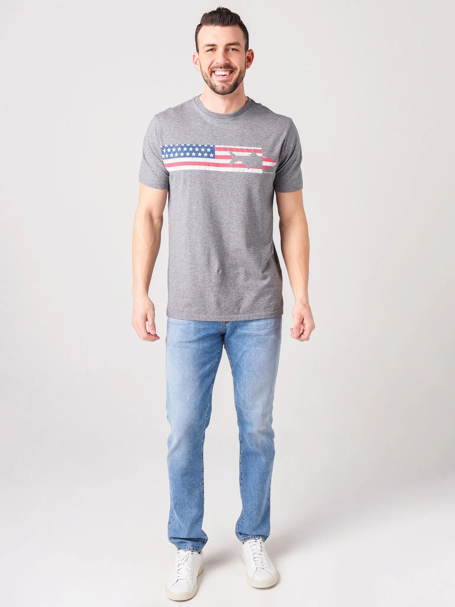 Vineyard Vines Short Sleeve USA Tarpon Chest Stripe Tee - Medium Gray Heather